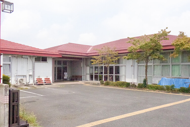 久喜市いちょうの木の外観